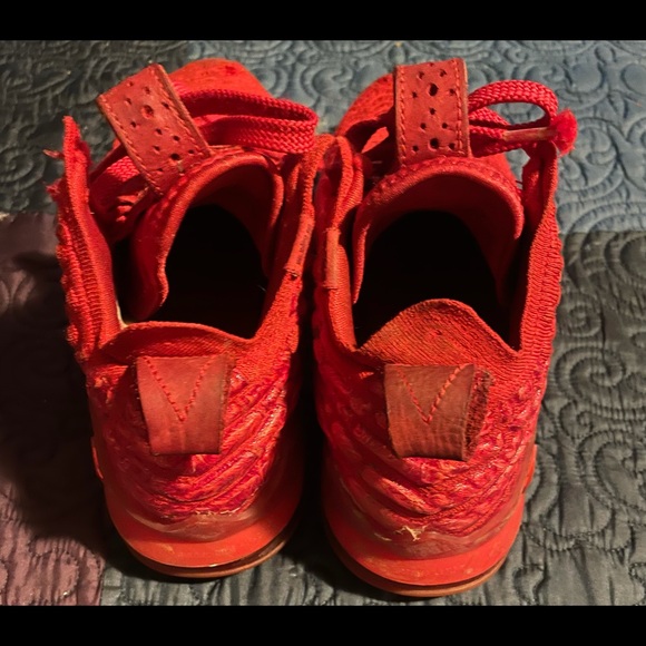 Nike Lebron 17 youth - Picture 6 of 6